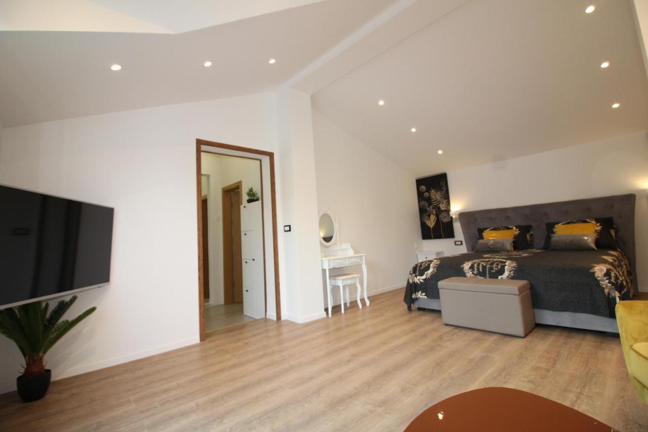 Makarska Centre1Free Parking 1 Floor Apartman Kültér fotó